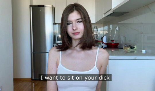 Русская сестра увидела ствол сводного брата и не удержалась