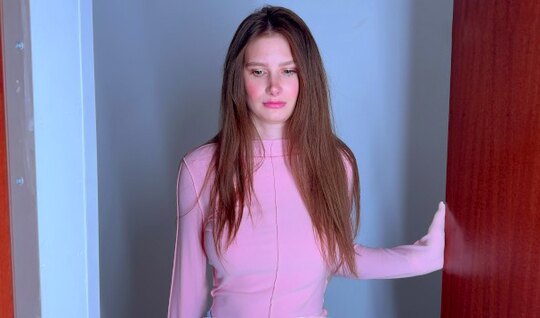 Домашнее порно видео со скромной соседкой которая любит секс